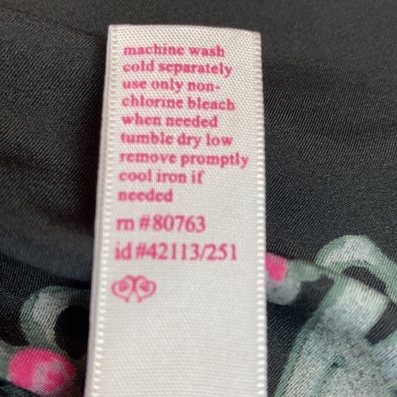 Victoria’s Secret button up soft Short long Sleeve Floral robe SZ M - Picture 6 of 10